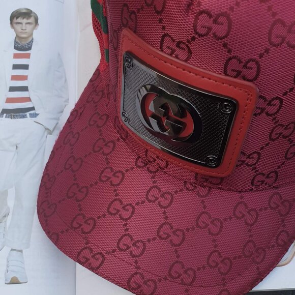 Fashion Mesh Red Green Baseball Trucker Cap Hat Casual Men And Unisex Accessory - Picture 1 of 6